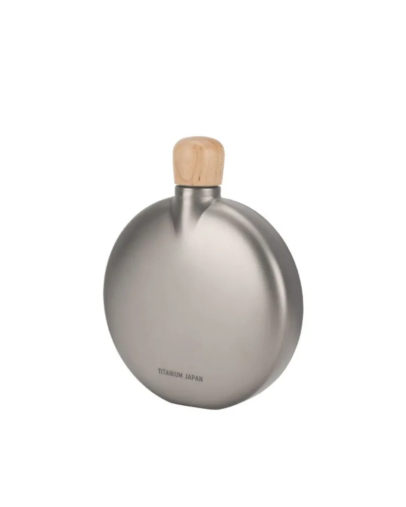 Snow Peak Round Titanium Flask In 150 Ml^ Flasks