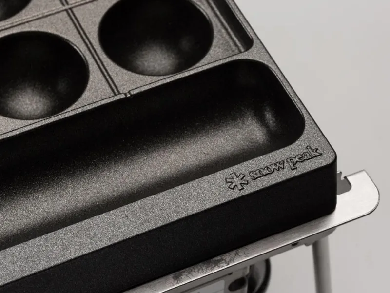 Snow Peak Takoyaki Plate^ 4-6 Person