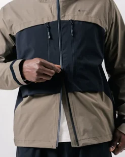 Snow Peak Toned Trout 2.5L River Jacket^ Outerwear